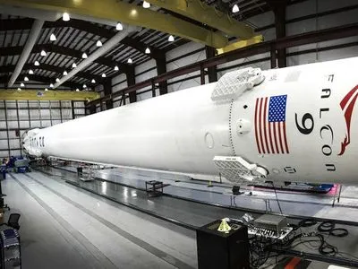 SpaceX модифицирует вторую ступень Falcon 9