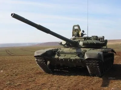 Оккупанты перед "выборами" подтянули в Донецк гаубицы и танки