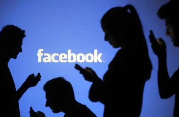 Facebook решил запатентовать систему поиска друзей на основании перемещений пользователей
