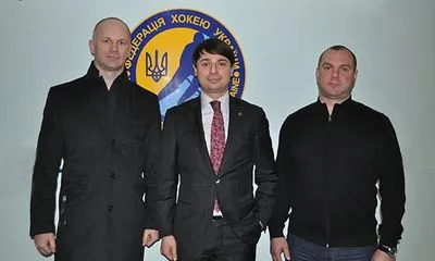 Новий спеціаліст очолив збірну України з хокею