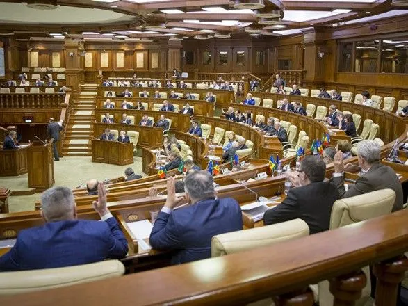 У Молдові хочуть зменшити кількість депутатів
