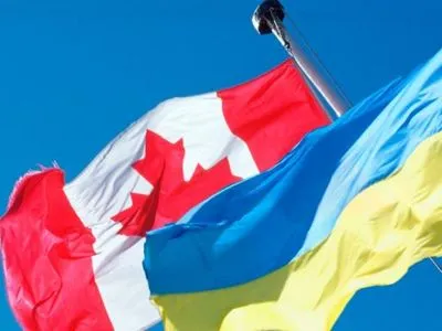 Україна веде перемовини щодо придбання легкої зброї у Канади