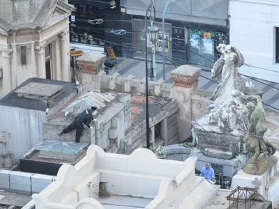 Анархісти влаштували вибух на кладовищі в Буенос-Айресі