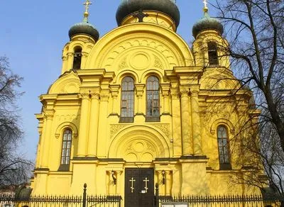 Польская православная церковь запретила священникам контакты с УПЦ КП и УАПЦ