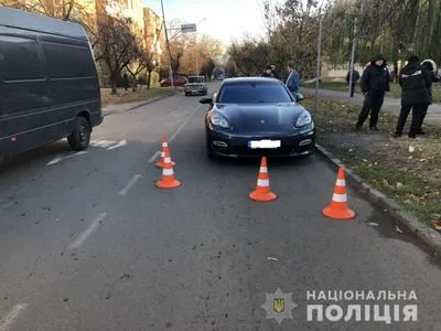 Porsche сбил 12-летнюю девочку в Ужгороде