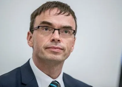 Главу МИД Эстонии призвали подать в отставку