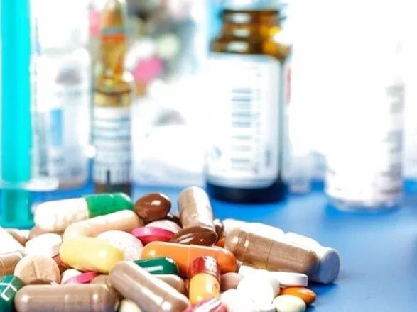 Лекарства стали самым популярным товаром среди украинцев - эксперт