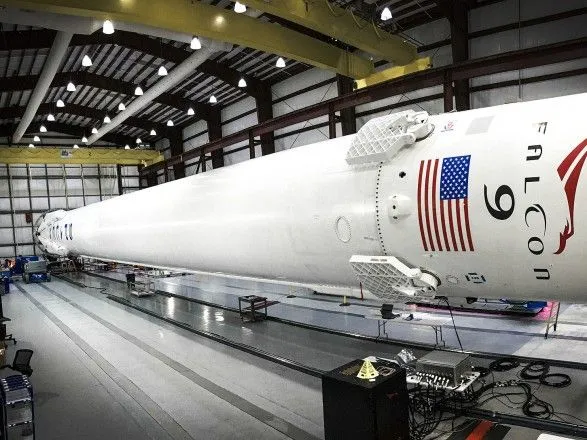 SpaceX вирішила відмовитися від оновлення другого ступеня ракети Falcon 9