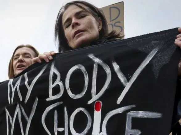u-norvegiyi-protestuvali-proti-obmezhen-prava-na-aborti