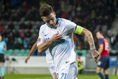 Футболіст "Динамо" забив гол у дебютній грі в якості капітана збірної Словенії