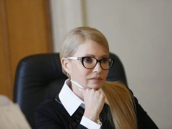 Тимошенко: підвищення цін на газ потрібно Порошенку, який переписує українські родовища на своє оточення