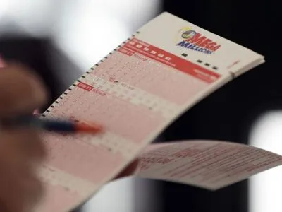 Американка постирала выигрышный лотерейный билет
