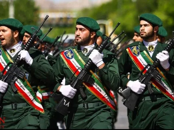 Иран: базы и авианосцы США находятся в зоне досягаемости иранских ракет