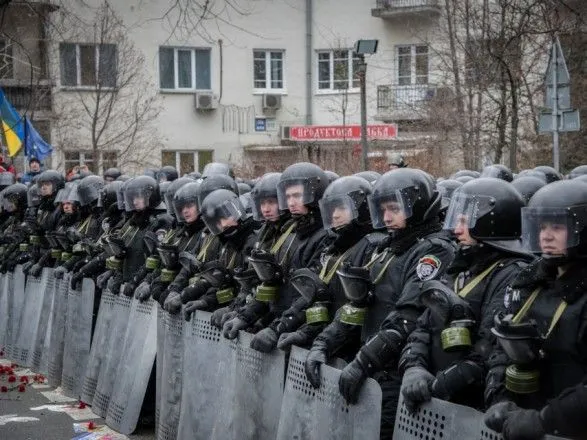 В правоохранительных органах до сих пор работают 33 подозреваемых в преступлениях против Майдана