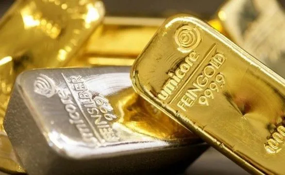В Украине хотят продлить запрет на экспорт серебра и золота