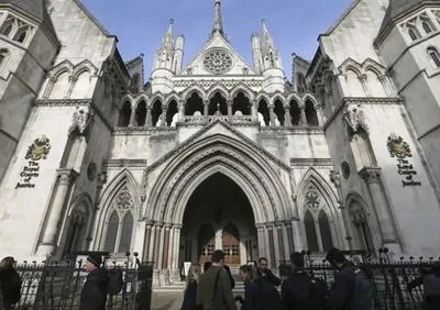Решение по иску ПриватБанка к экс-владельцам банка в суде Лондона ещё нет