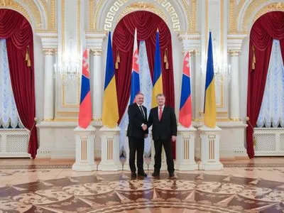 Україна та Словаччина скоординували зусилля для протидії “Північному потоку-2”