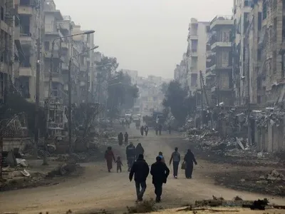 Не менее 100 человек получили ранения во время обстрела Алеппо снарядами с хлором