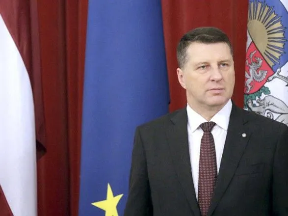 Президент Латвії відвідає Донбас
