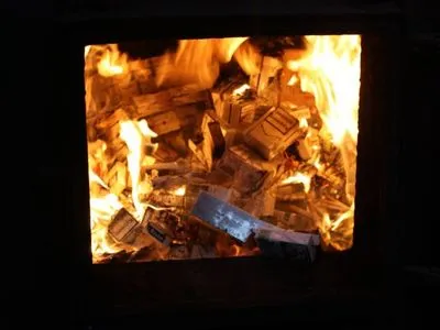 Во Львовской области сожгли контрабандные сигареты на полмиллиона
