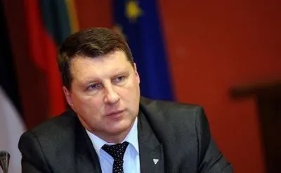 Президент Латвії відвідав зону бойових дій на Донбасі