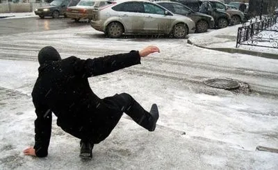 У Києві очікується ожеледь та налипання мокрого снігу