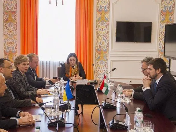 МИД: развитие пограничной инфраструктуры является общим интересом Украины и Венгрии