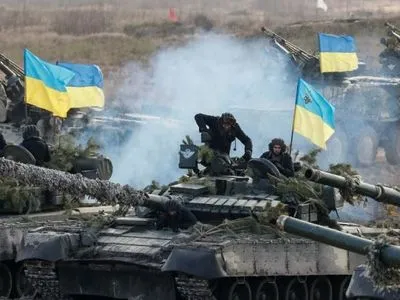 Введення воєнного стану передбачає обмеження прав і свобод українців - указ