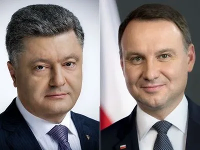 Порошенко провел телефонный разговор с президентом Польши