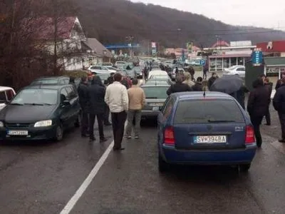 "Евробляхеры" продолжают блокировать пункты пропуска на границе с Польшей
