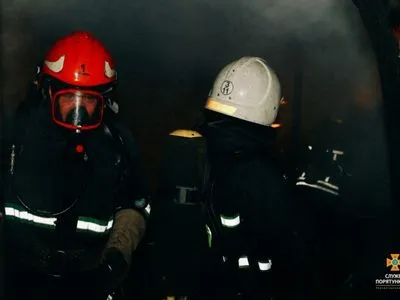 Девятиэтажка горела в Тернополе, более 40 человек эвакуировали