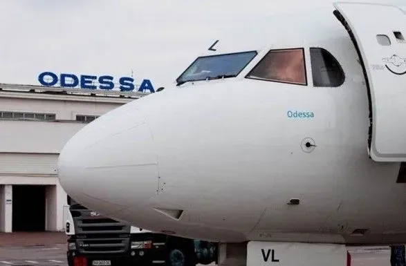 Военное положение: охрана аэропорта в Одессе будет усилена
