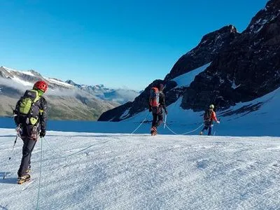 Рятувальники зикликають утриматись від походів у гори через негоду