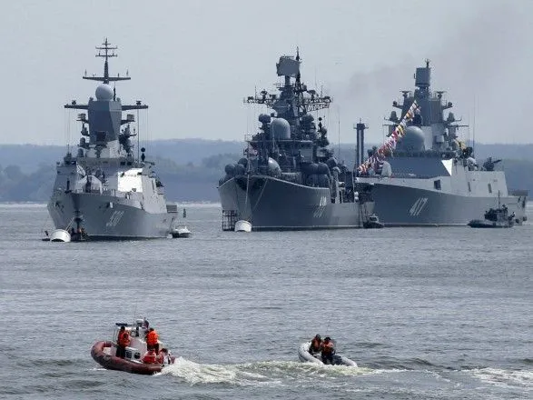 Украина ожидает корабли НАТО в Черном море - Президент