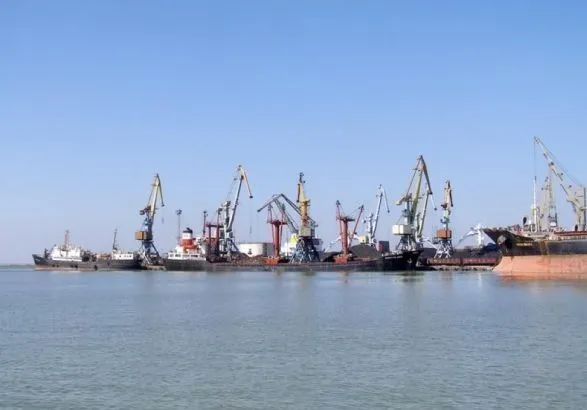 К украинским портам в Азовском море не пускают судна уже шесть дней