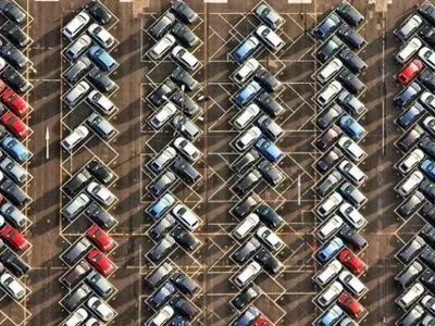 В Киеве утверждена новая структура парковки
