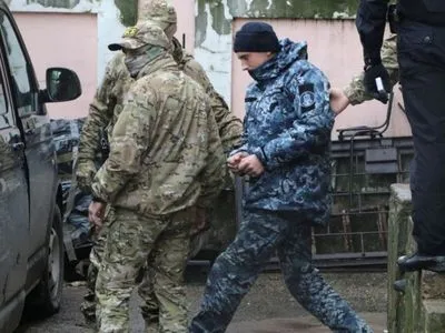 У Росії заявили, що заарештовані моряки вже у СІЗО Москви
