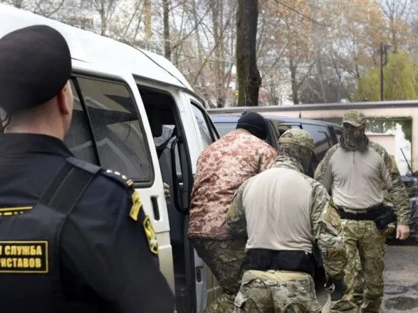 Українських моряків переводять в СІЗО Москви - "кримський омбудсмен"