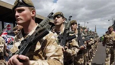 Британські військові викликатимуть поліцію, коли побачать російських журналістів