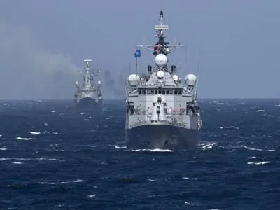 Столтенберг відповів на прохання Порошенко про військові кораблі НАТО