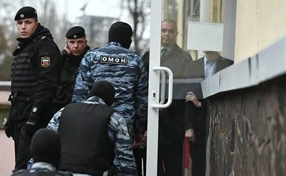 Поранених українських моряків у РФ тримають у загальних камерах - правозахисники