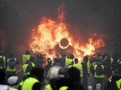 Протести "жовтих жилетів" у Франції: затримано 481 особу