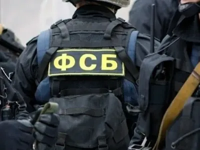 В ФСБ заявили, что не блокируют украинские суда в Керченском проливе