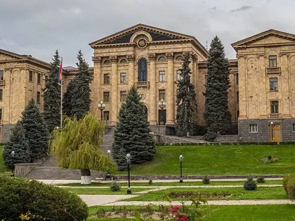 В ЕС готовы к сотрудничеству с новоизбранным парламентом Армении