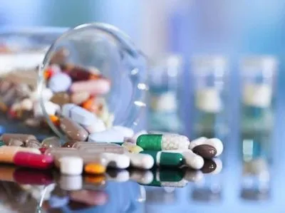 Эксперт оценил идею депутатов о снижении цен на лекарства: предвыборный популизм