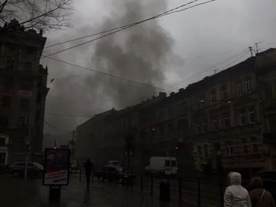 В центре Львова горели автомобильные покрышки