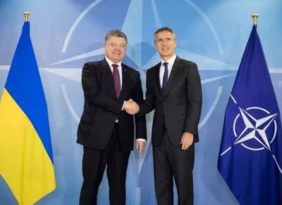 Генсек НАТО 13 декабря встретится с Порошенко