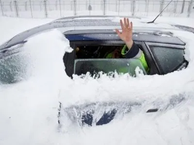 Негода у Києві: автомобілі завтра краще залишити вдома