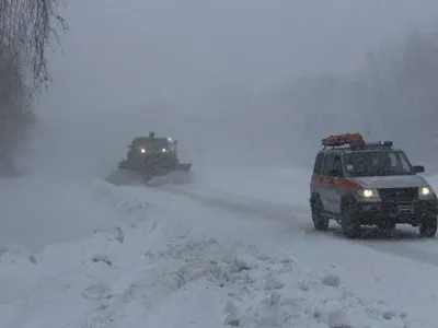 На дорогах Украины из-за непогоды объявили "желтый" уровень опасности