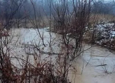 Боевики обстрелами перебили водопровод в Луганской области